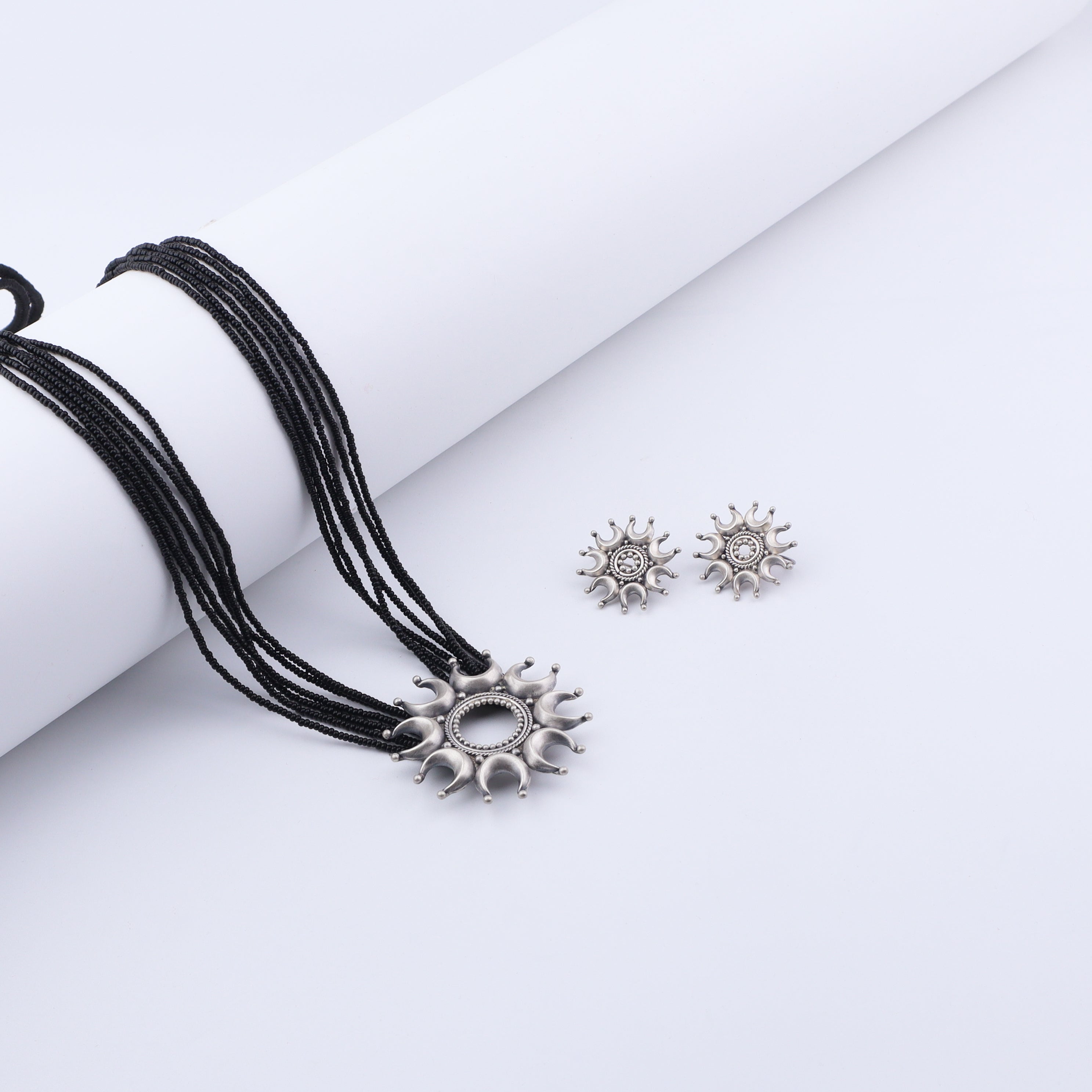 Chandra Mangalsutra : Set