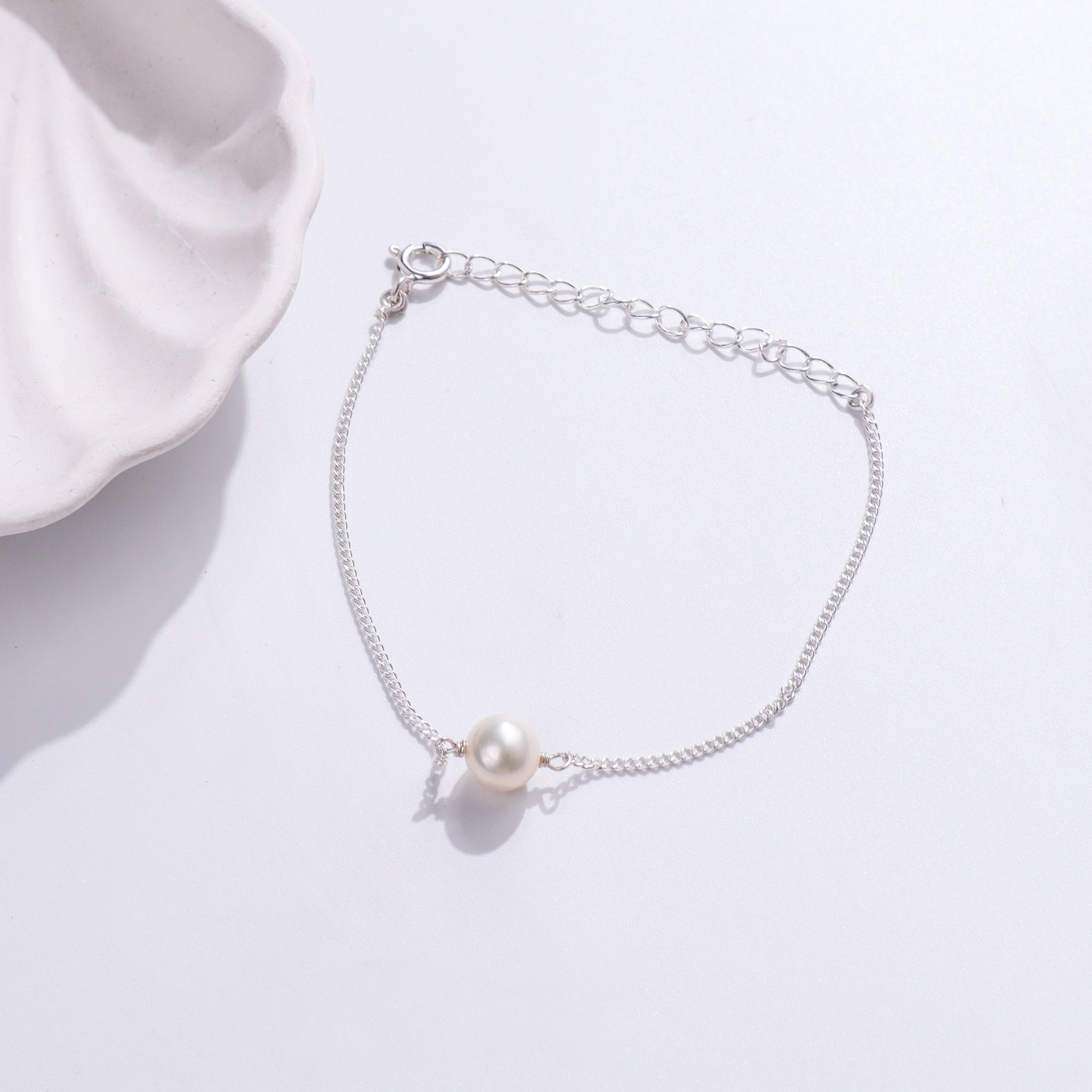 Classic Single Pearl Bracelet