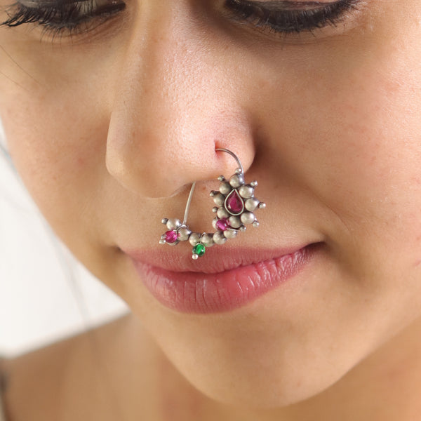 Itihaas Silver Maharashtrian Nath: Big (Left, Pierced)