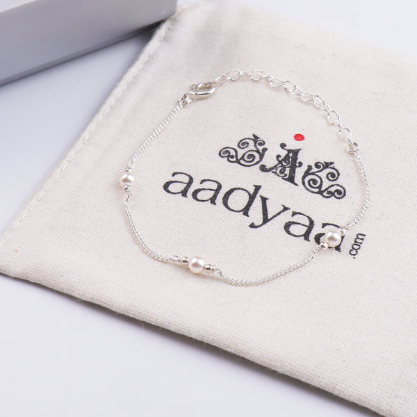 White Pearl Silver Chain Bracelet (Project Handmade)