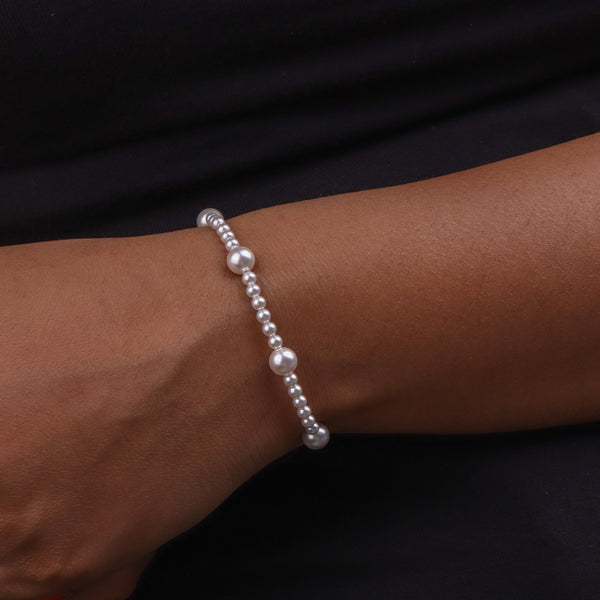 White Pearl Silver Bracelet (Project Handmade)