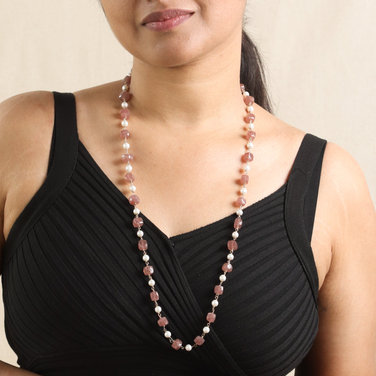 Strawberry Quartz and Pears Silver Necklace