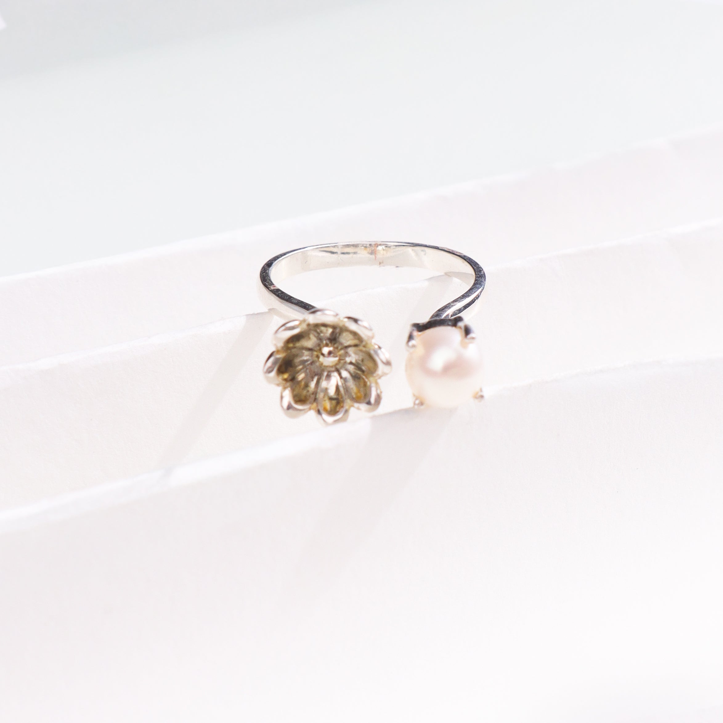 Silver Pearlflower ring