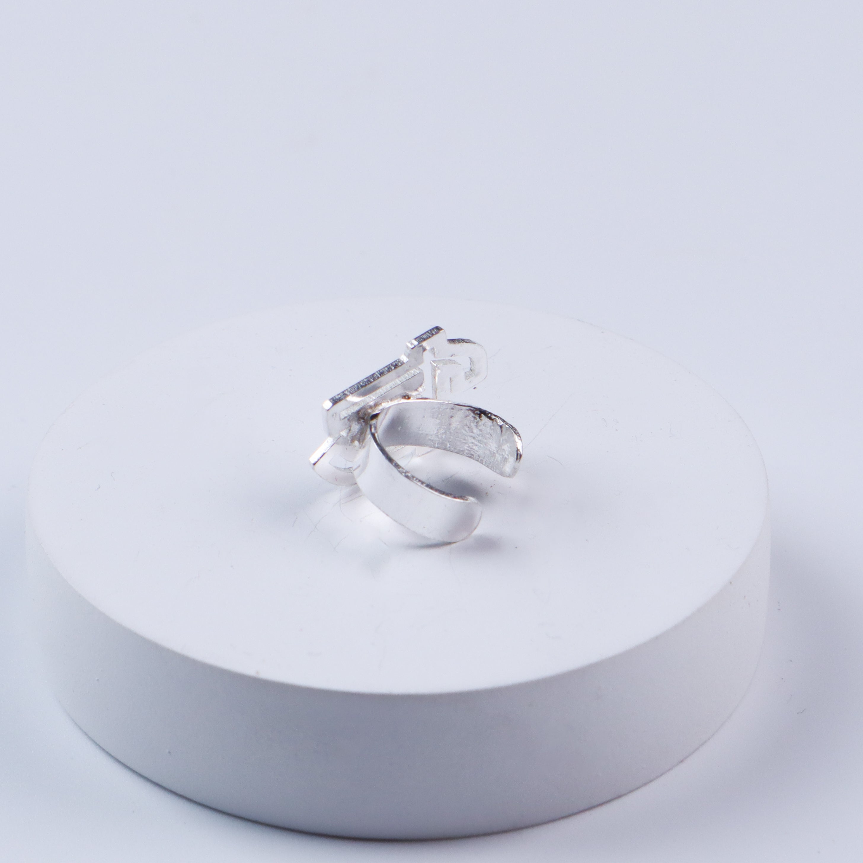 Silver 'Ho' (हो) Earcuff in Devanagari Script
