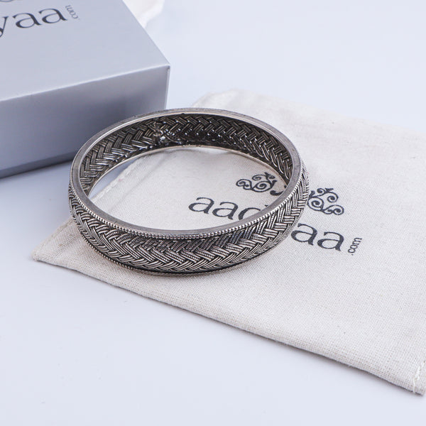 Antique Silver Bangle (Single)
