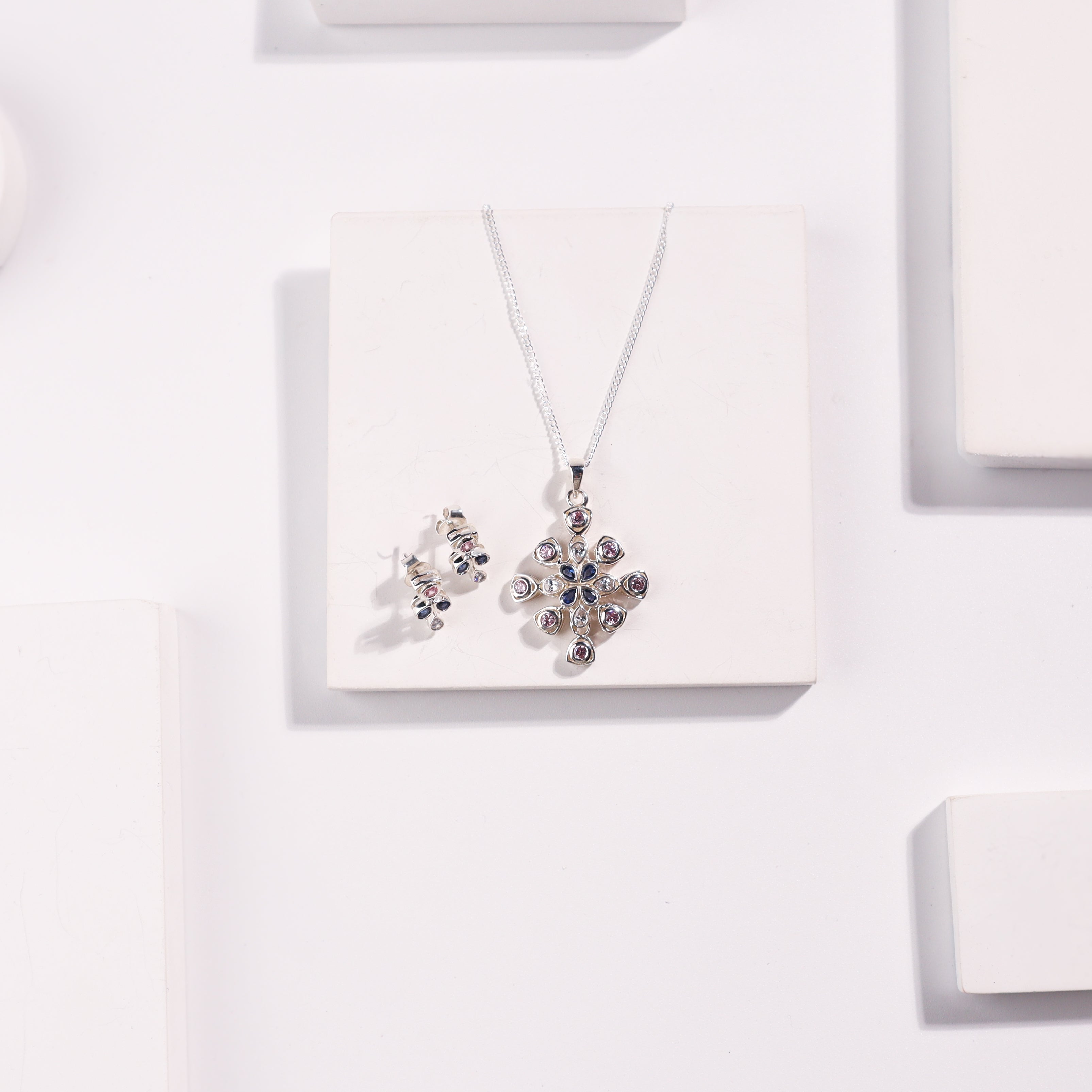 Silver Frosted Petal Set (Without chain)