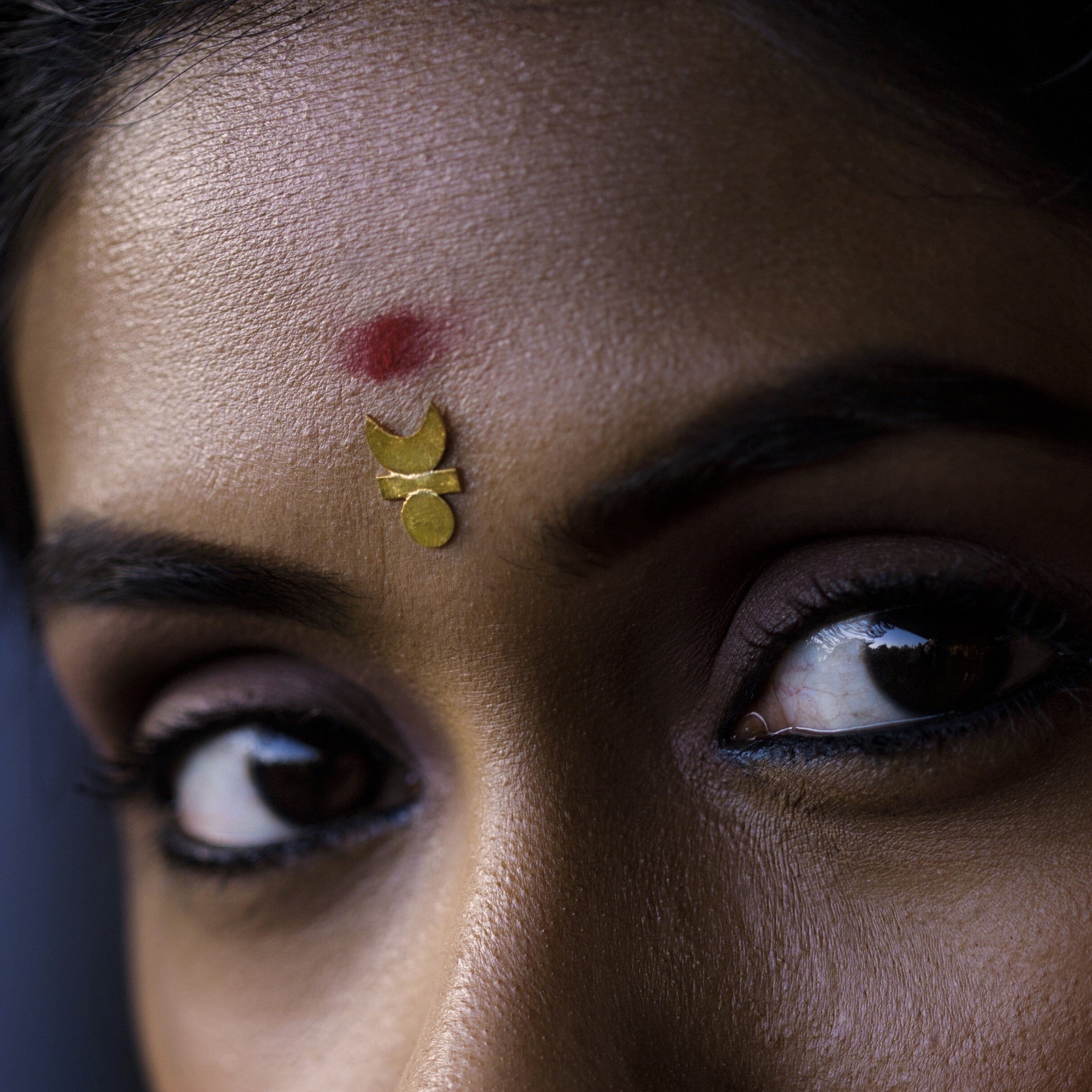 Bindi Tikli - Main Image