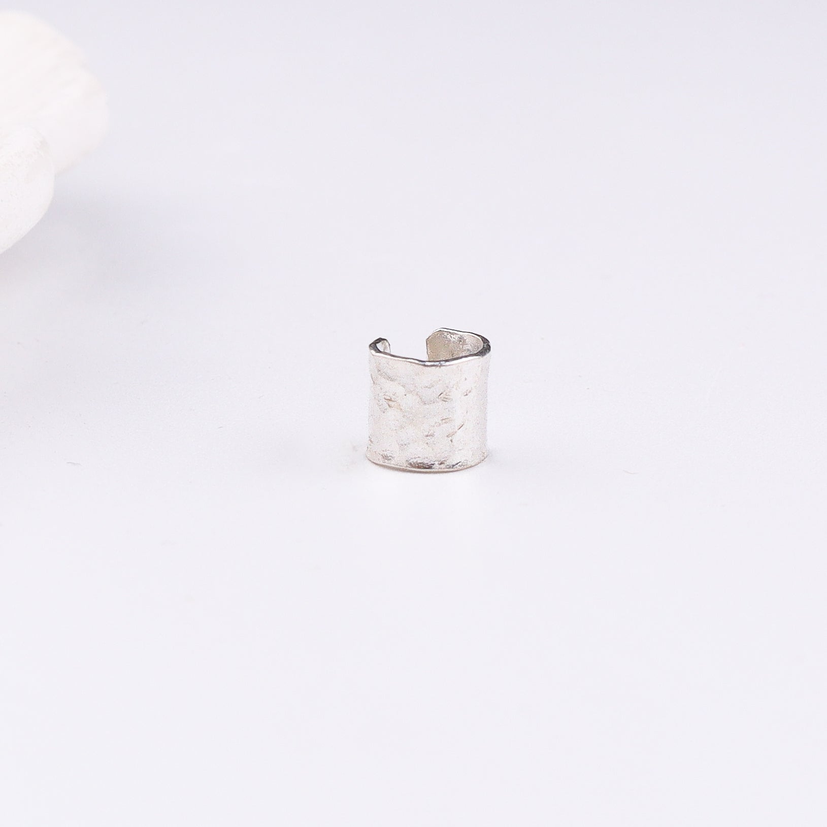 Unisex Hammered Earcuff in Silver