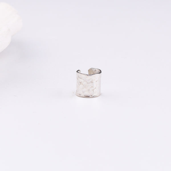 Unisex Hammered Earcuff in Silver