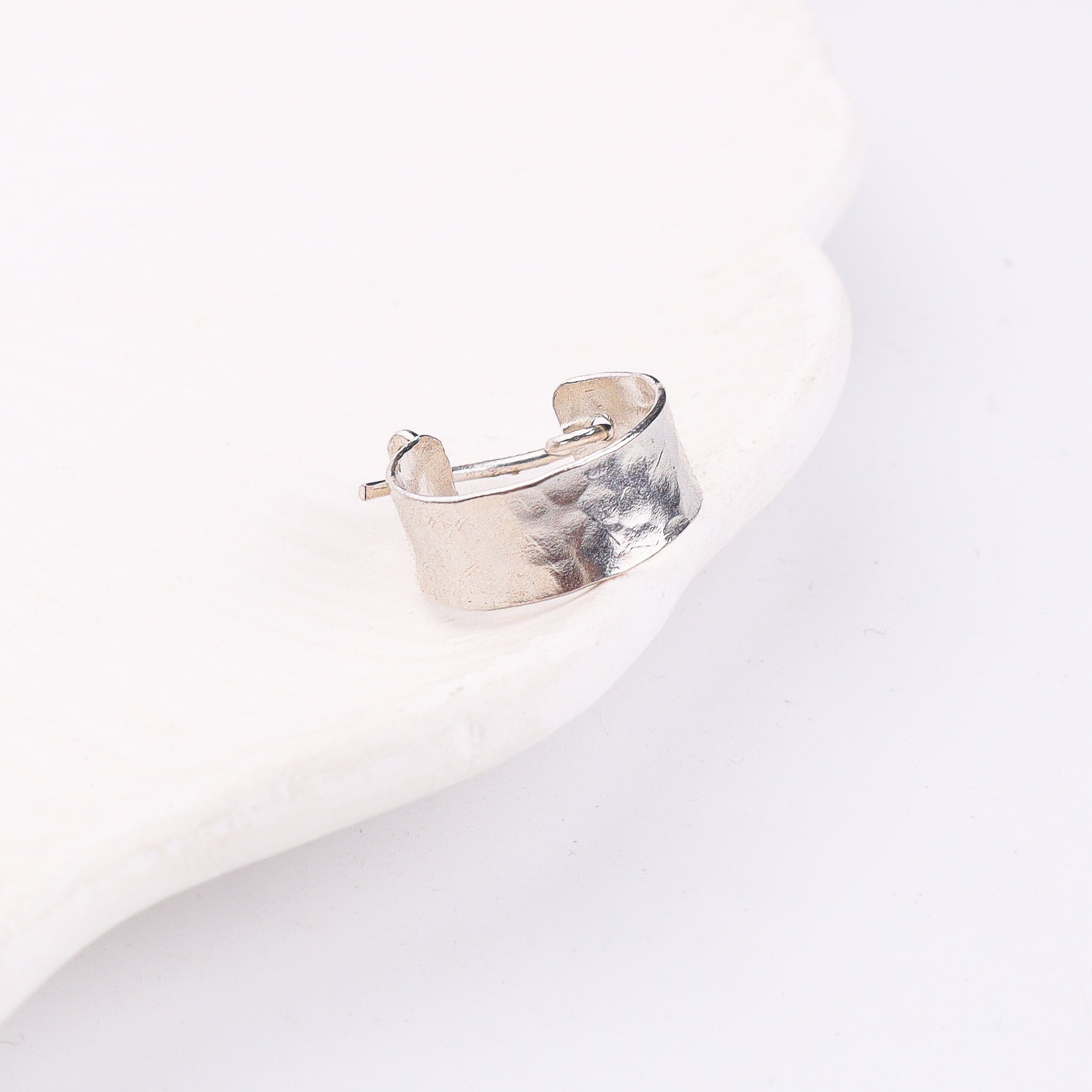 Unisex Hammered Baali