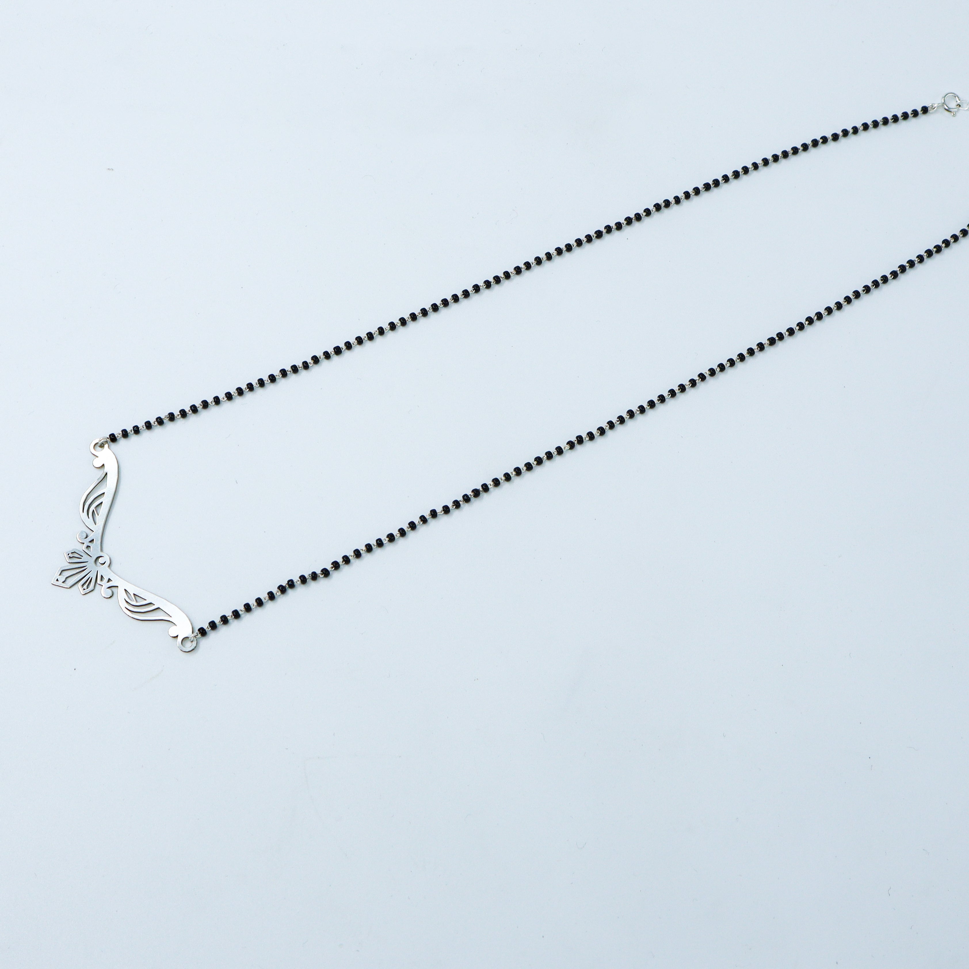 Silver Leafy Curve Mangalsutra