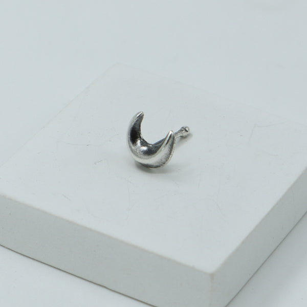 Silver Moon Nose pin