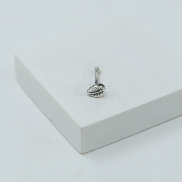 Silver Single Leaf Nose pin