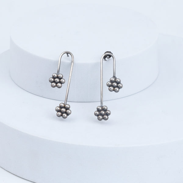 Kudi Drop Silver Earring