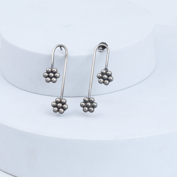 Kudi Drop Silver Earring