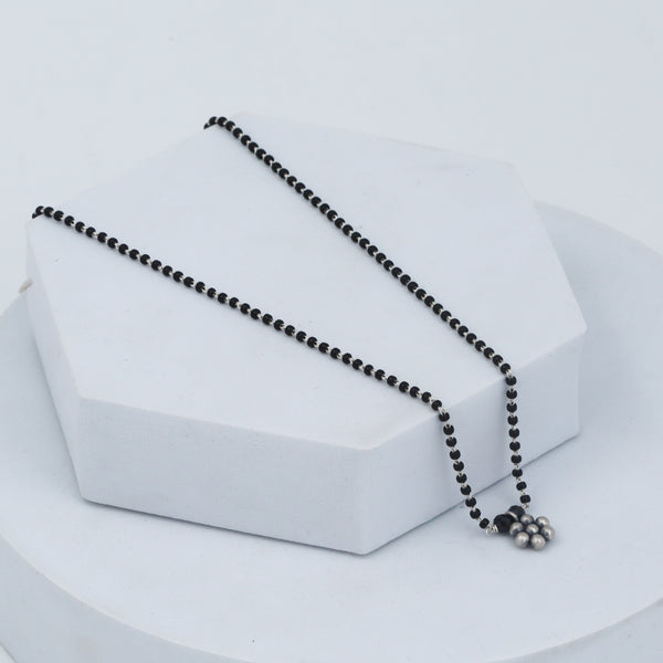 style kudi charm mangalsutra with modern outfit