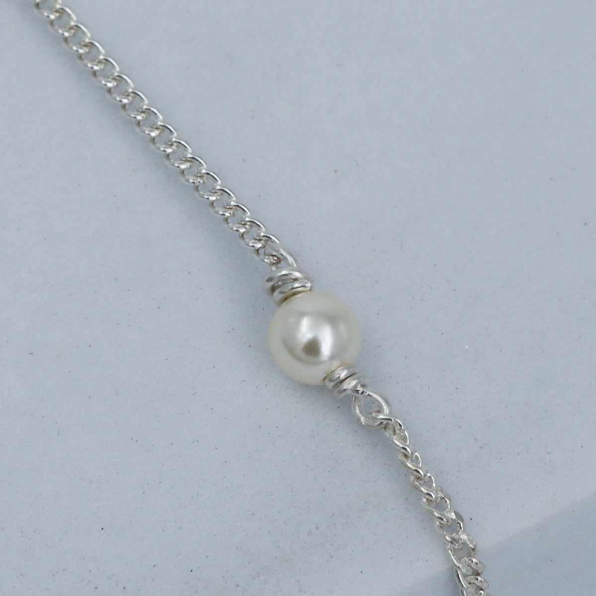 Classic Pearl Chain (Cream Pearls)