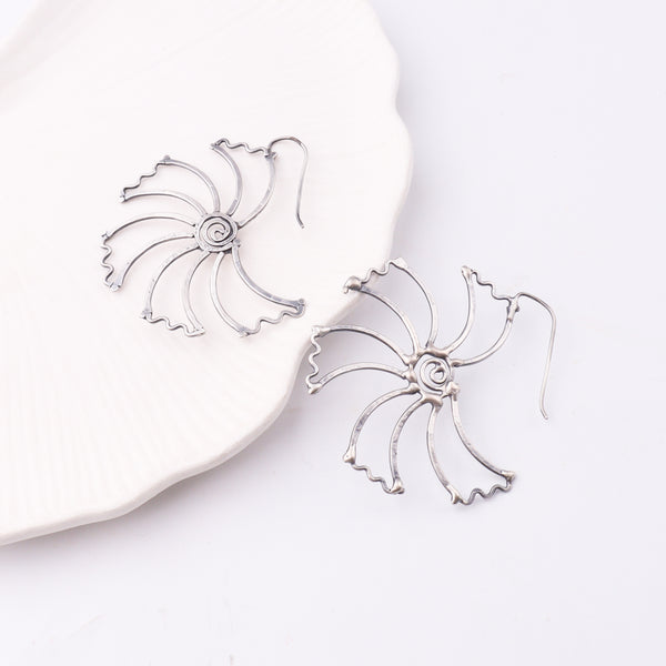 Gulmohar Hammered Earring: Hook Style
