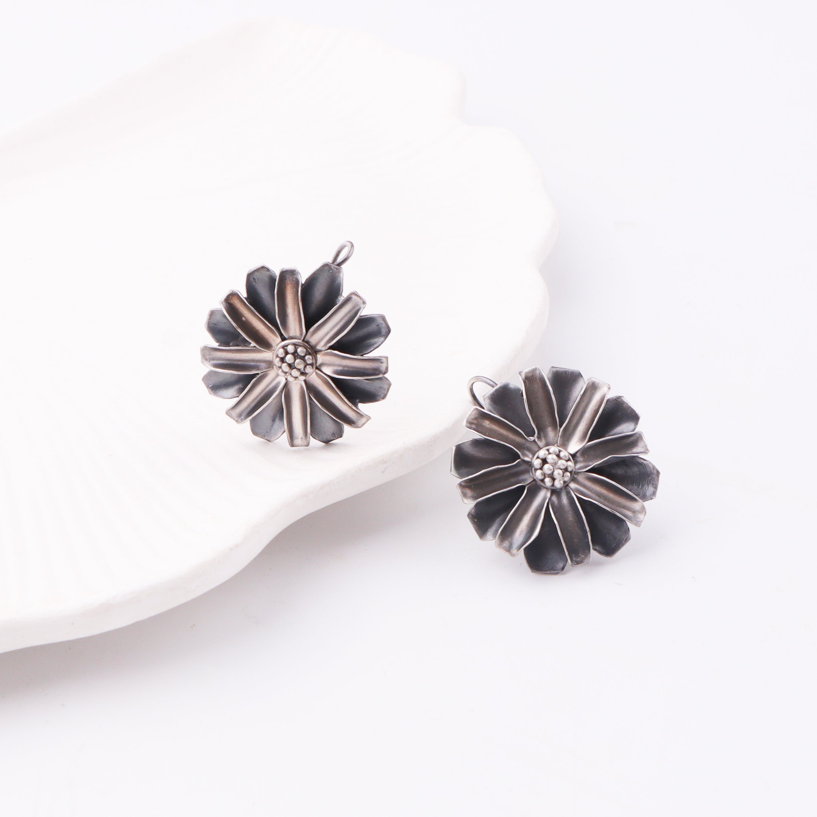 Silver Soorajmukhi (Flower Motif) Earrings
