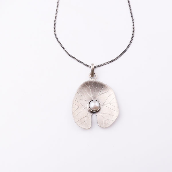 Saroj-Parna Silver Pendant (Small)