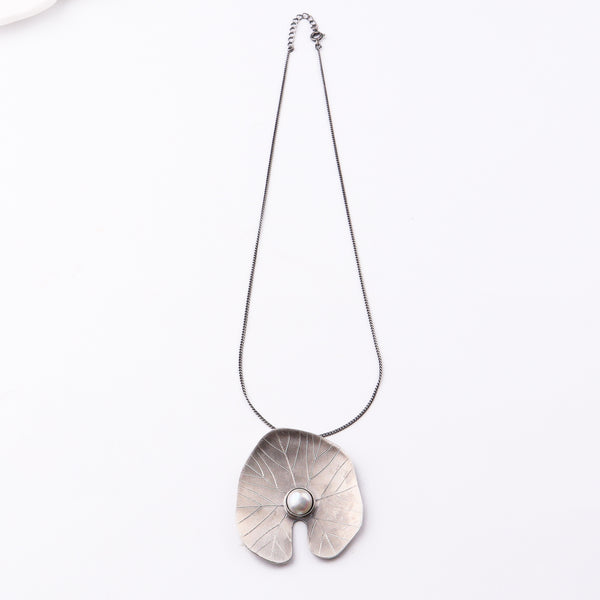 Saroj-Parna Silver Pendant (Big)