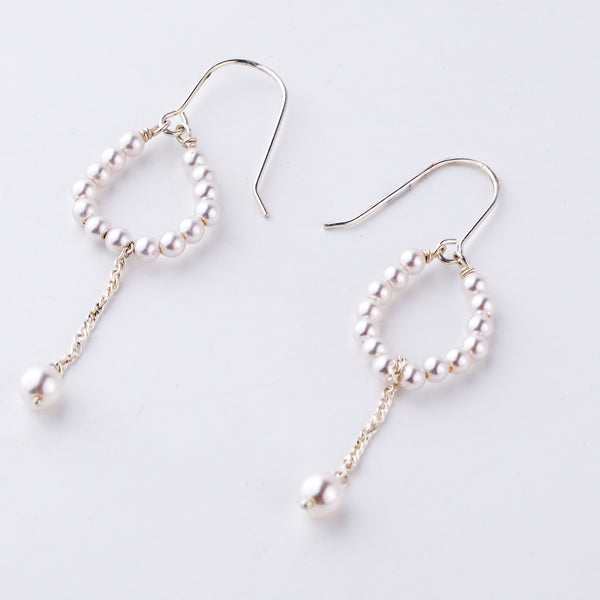 Elegant Pearl Drop Earring