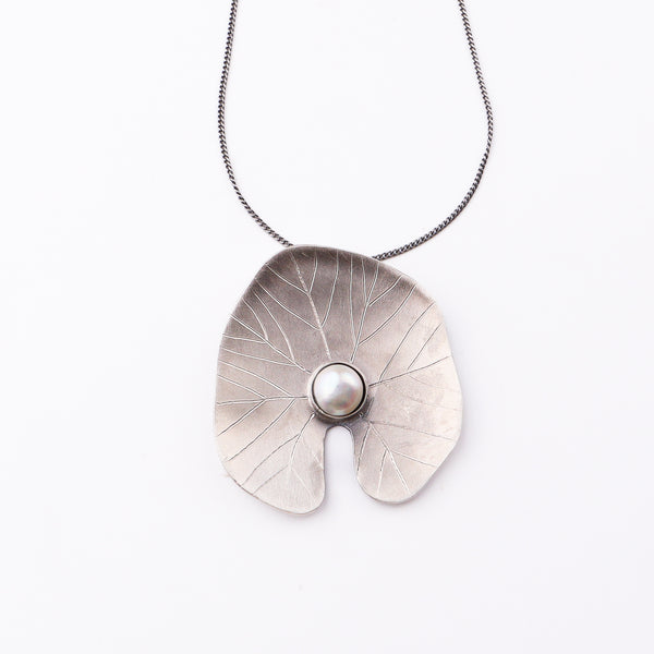 Saroj-Parna Silver Pendant (Big)