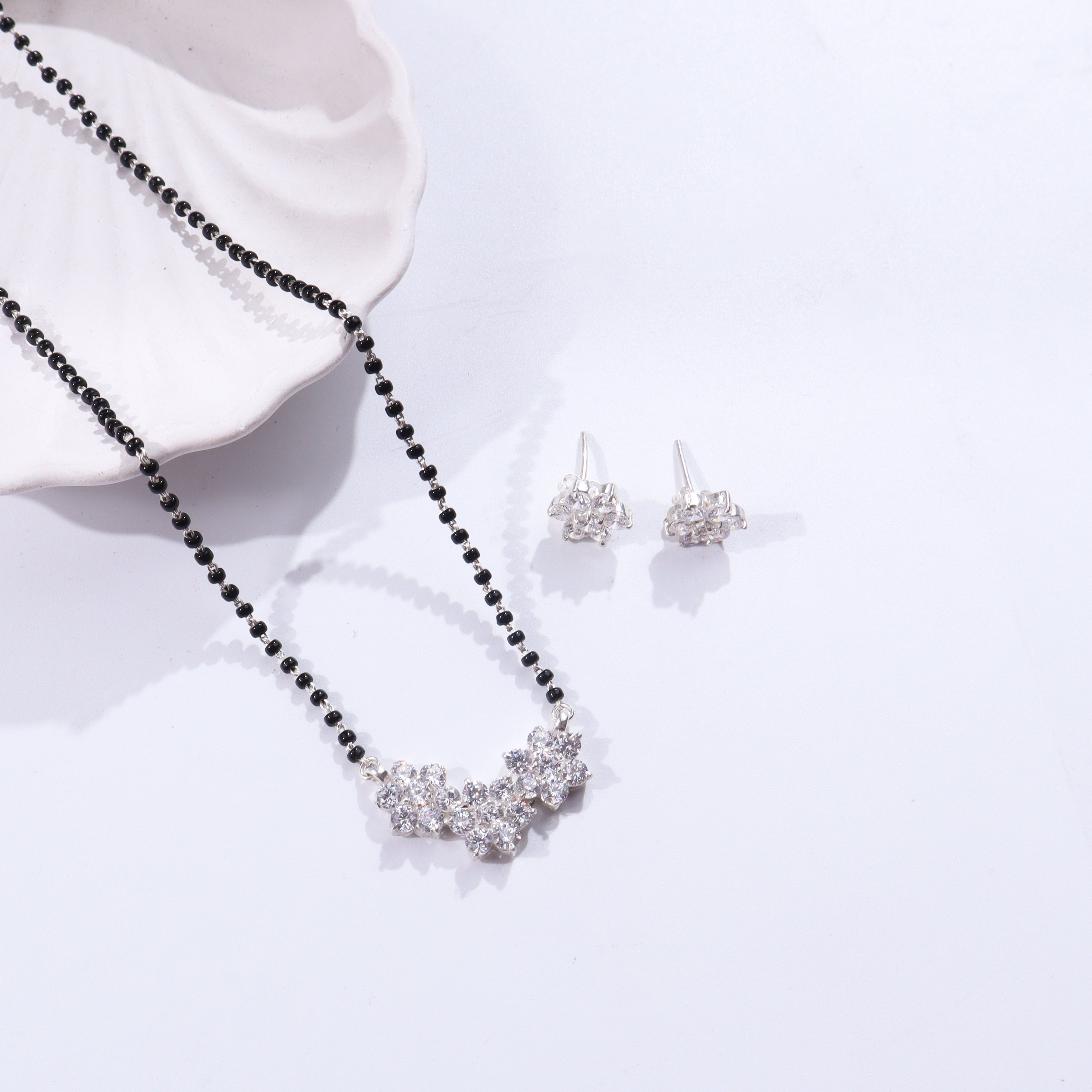 Silver and crystal flower necklace