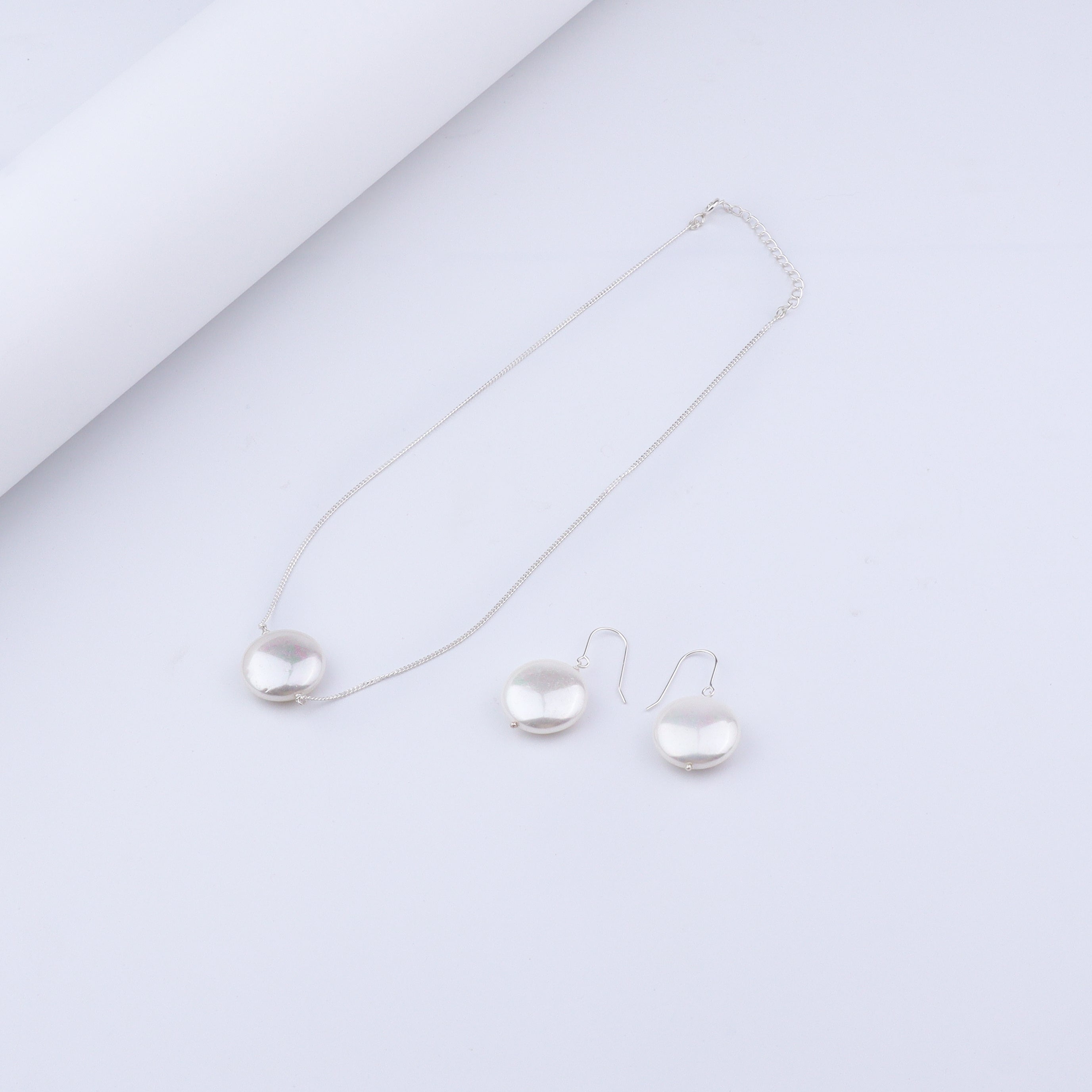 Classic Coin Pearl Silver Set