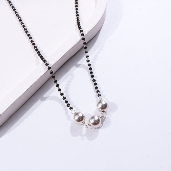 Classic Sarmanee Mangalsutra Small