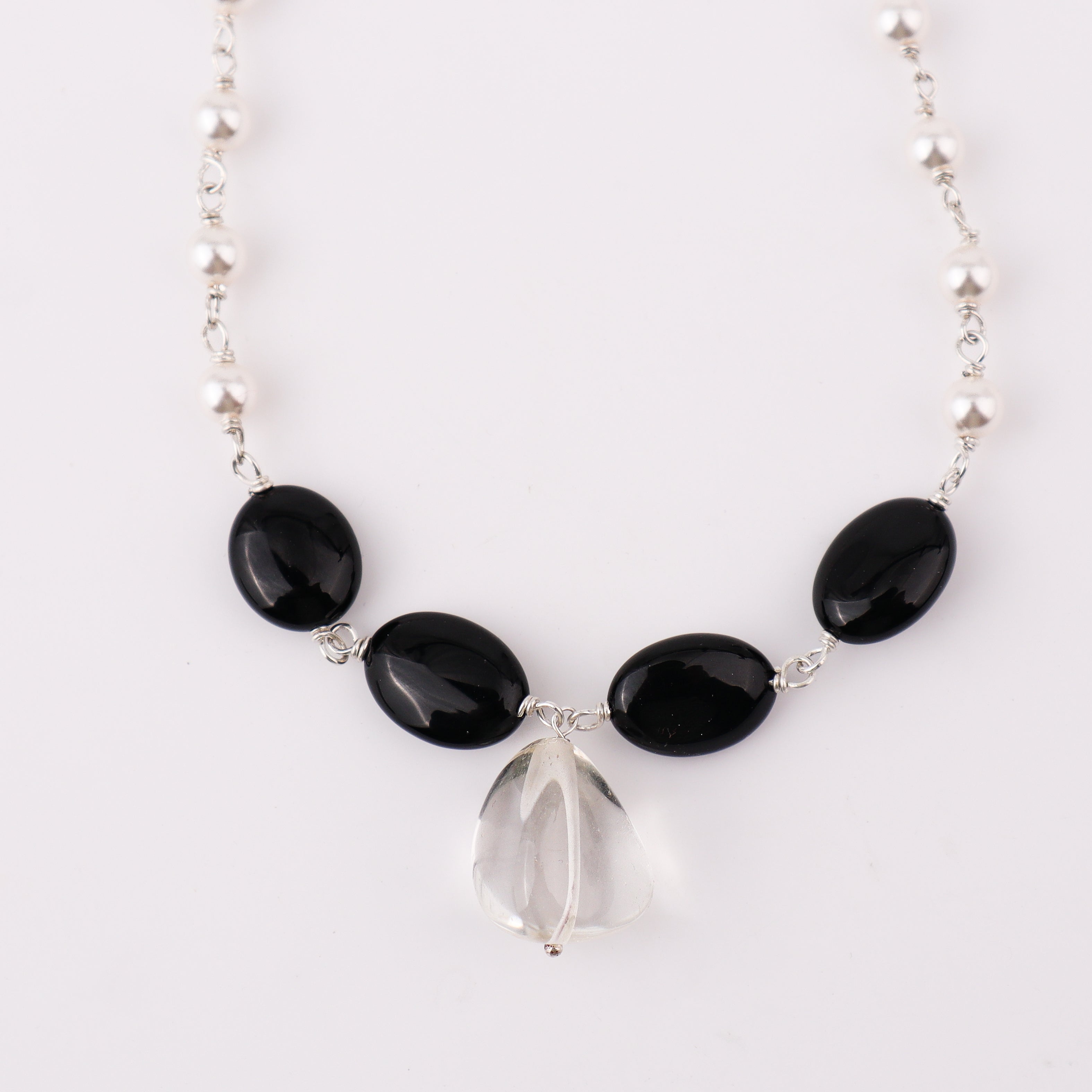 Silver Pearl Ganthan Necklace with Black Spinel  and Crystal