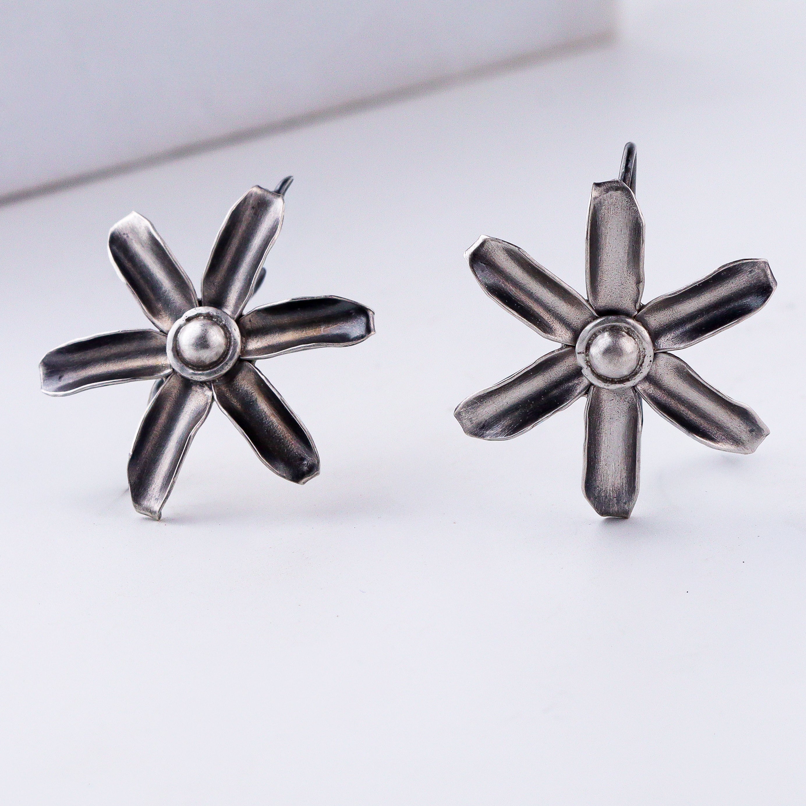 Mini Gulbahaar silver earrings