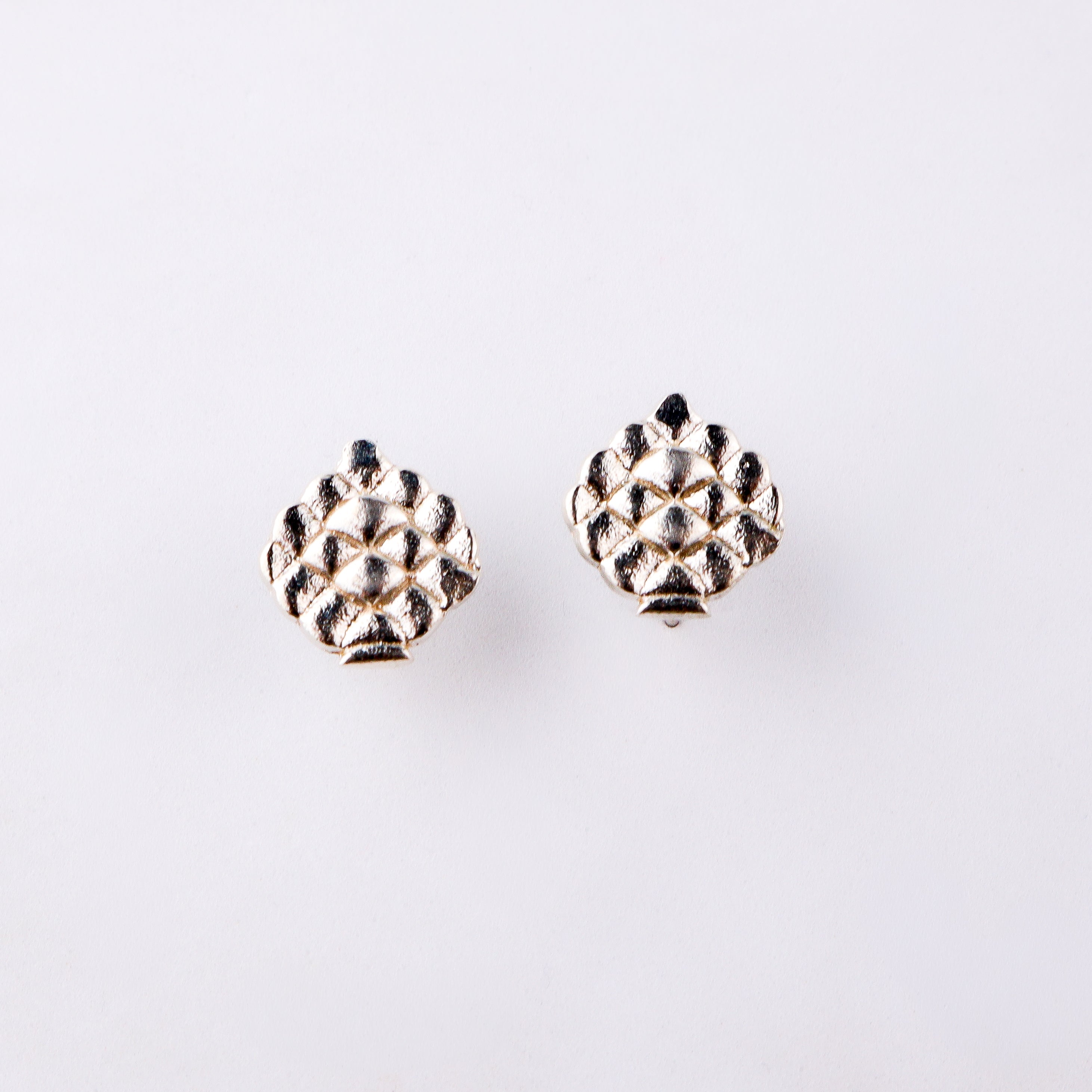 Silver Saaj Motif Earring: अननस (Ananas)