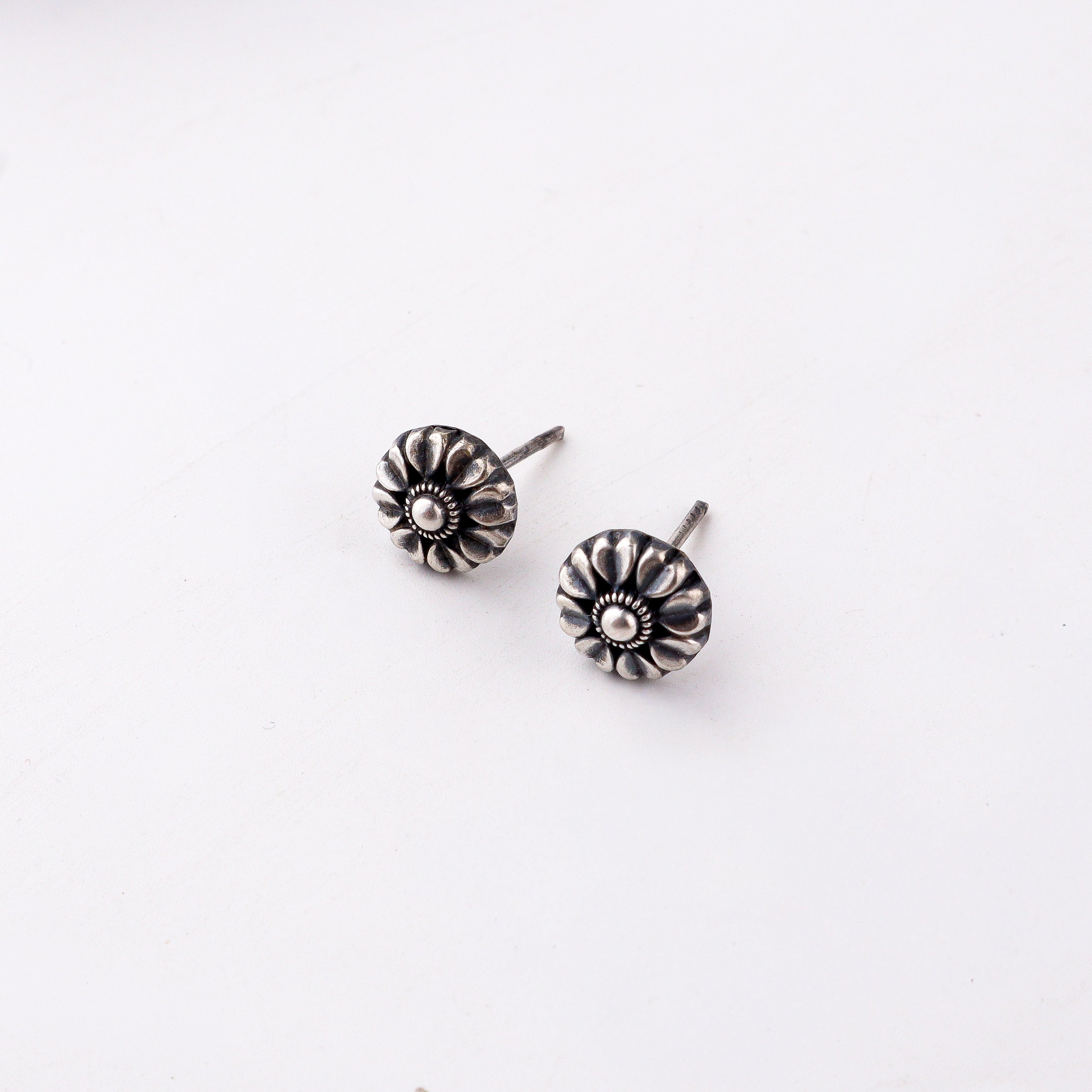 Basic Flower Studs