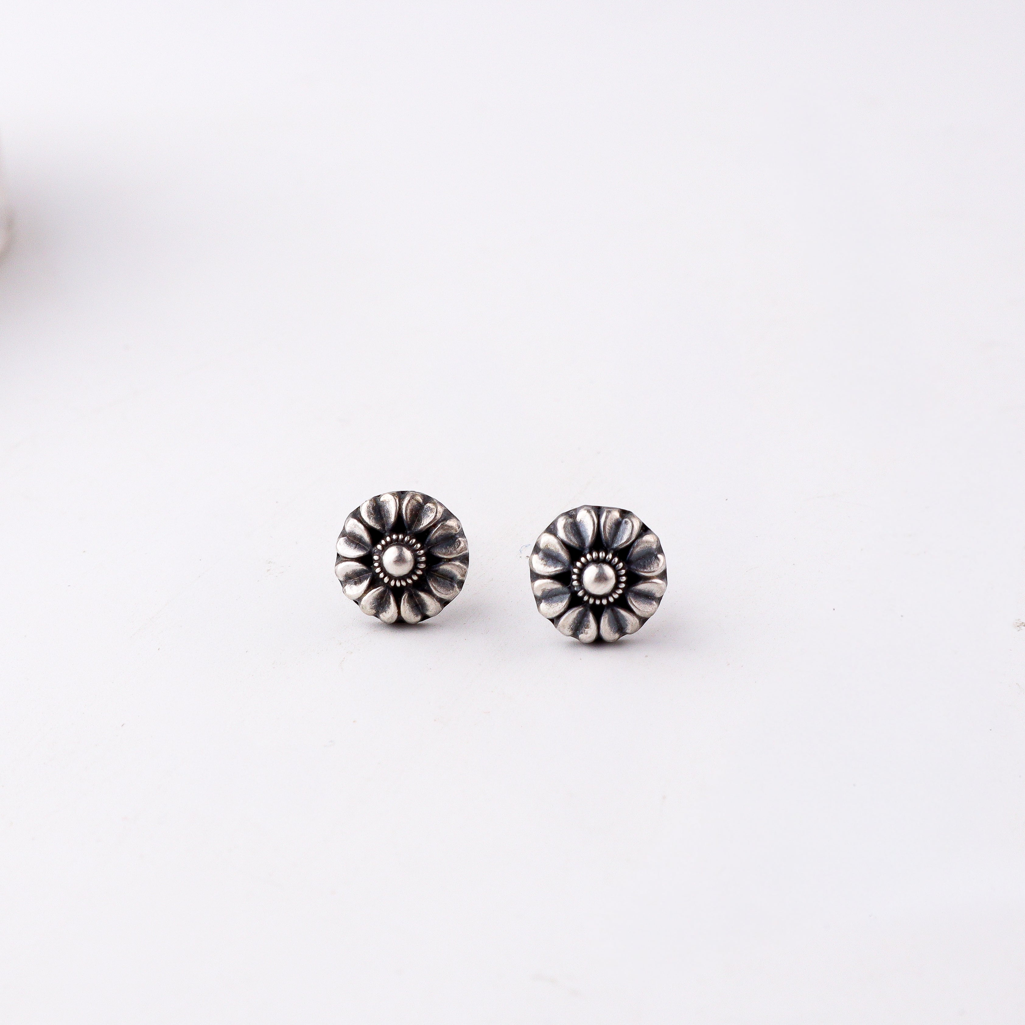 Basic Flower Studs