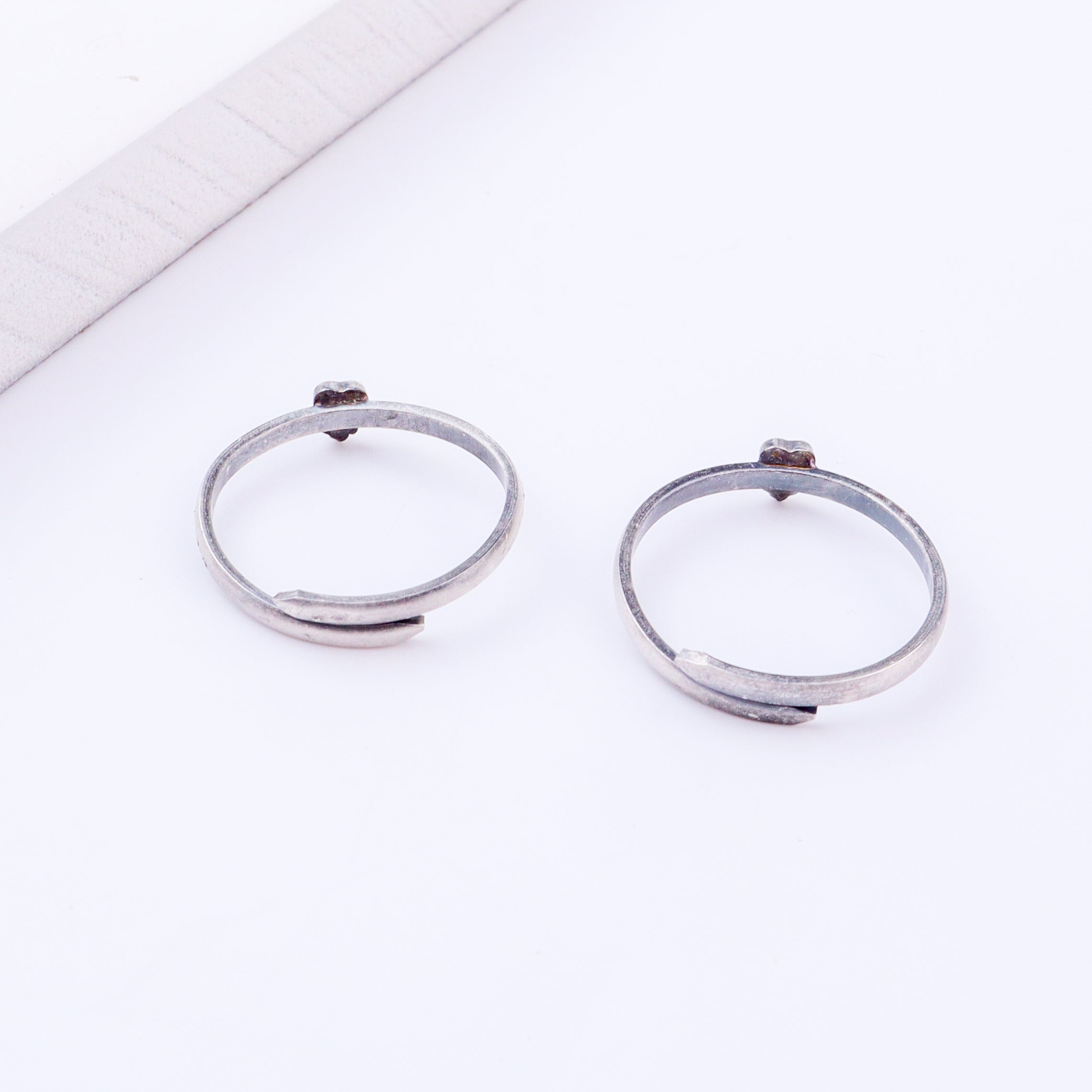 Tiny Silver Adjustable Textured Heart Toe Ring