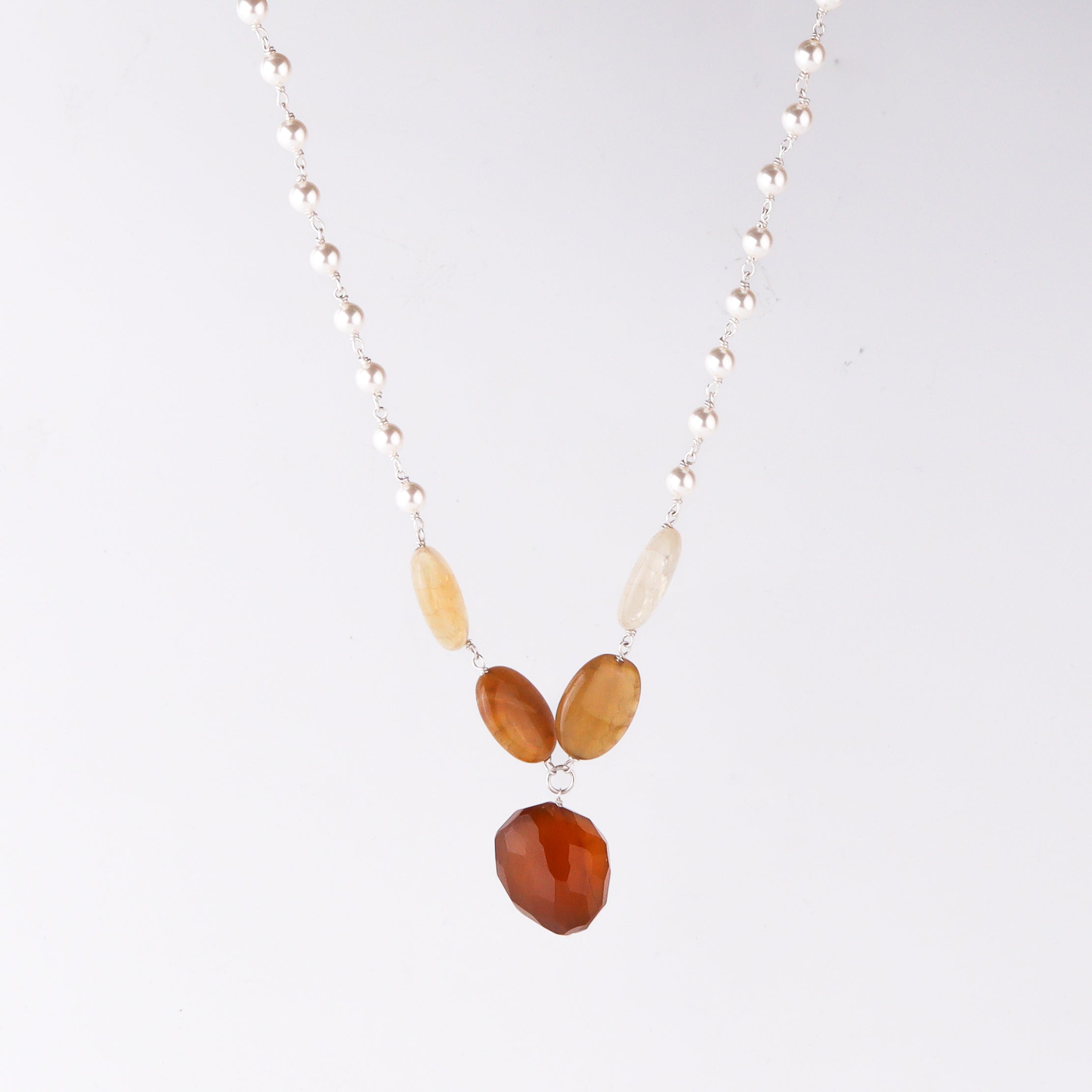 Handcrafted silver pearl ganthan necklace with citrine polished finish