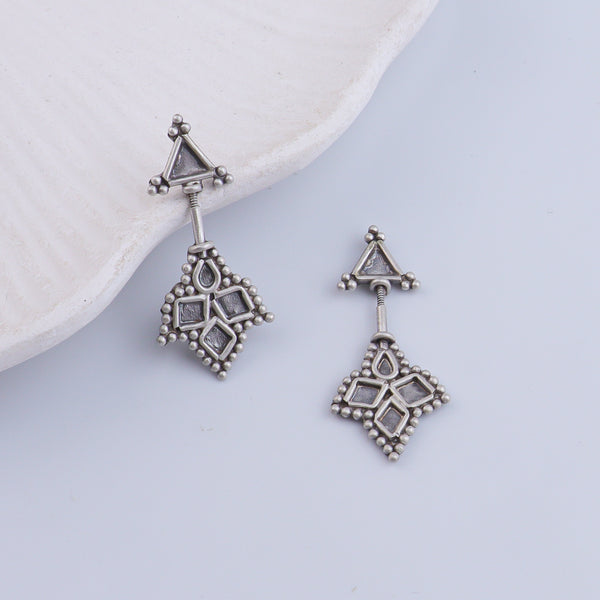 Nirbhaya & Diamond Cluster Bugadi (Pierced)
