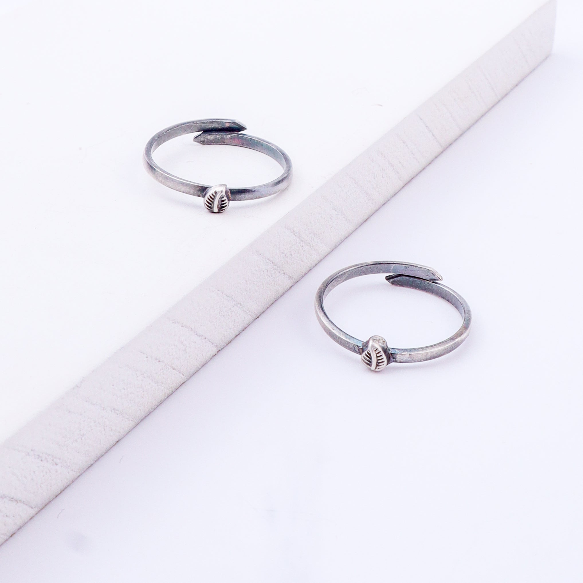 Tiny Silver Adjustable Leaf Toe Ring