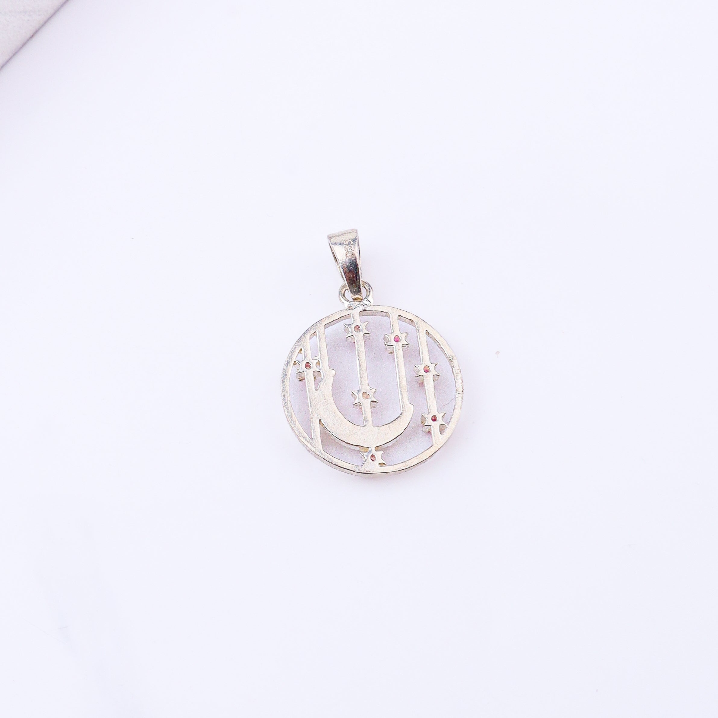 Lukachupi Chaandtare Pendant With Chain