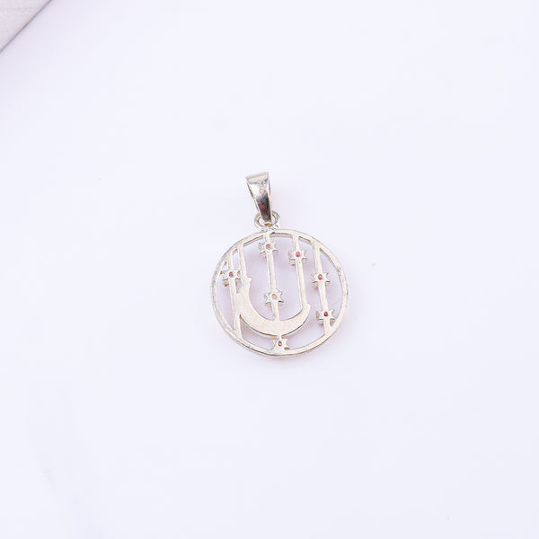 Lukachupi Chaandtare Pendant With Chain