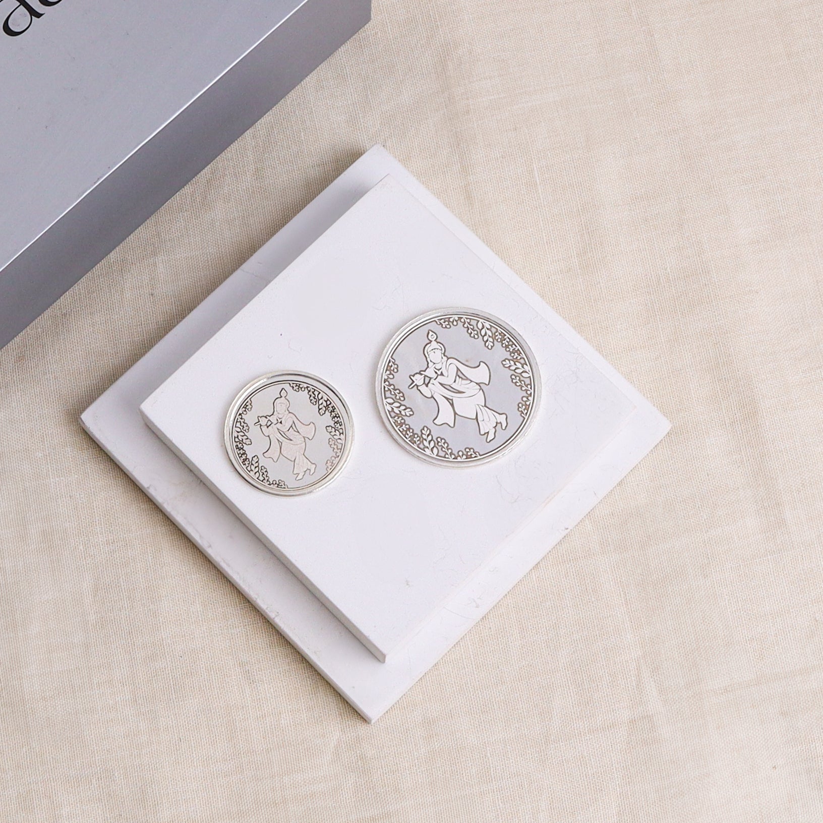 Silver Gift Set : Silver Shree Krishna Coin - 10gm /5 gm