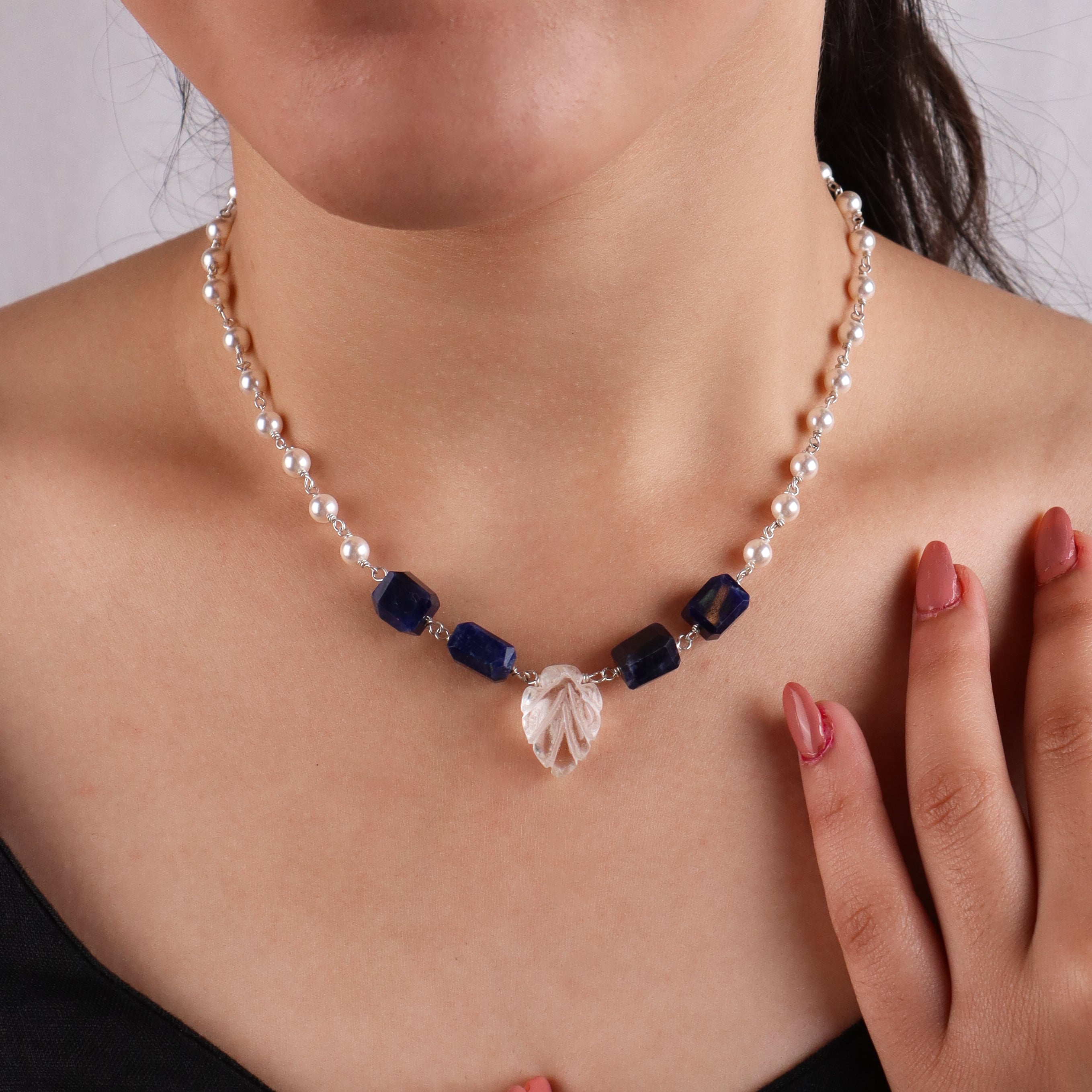 Silver Pearl Ganthan Lapis Necklace With Crystals