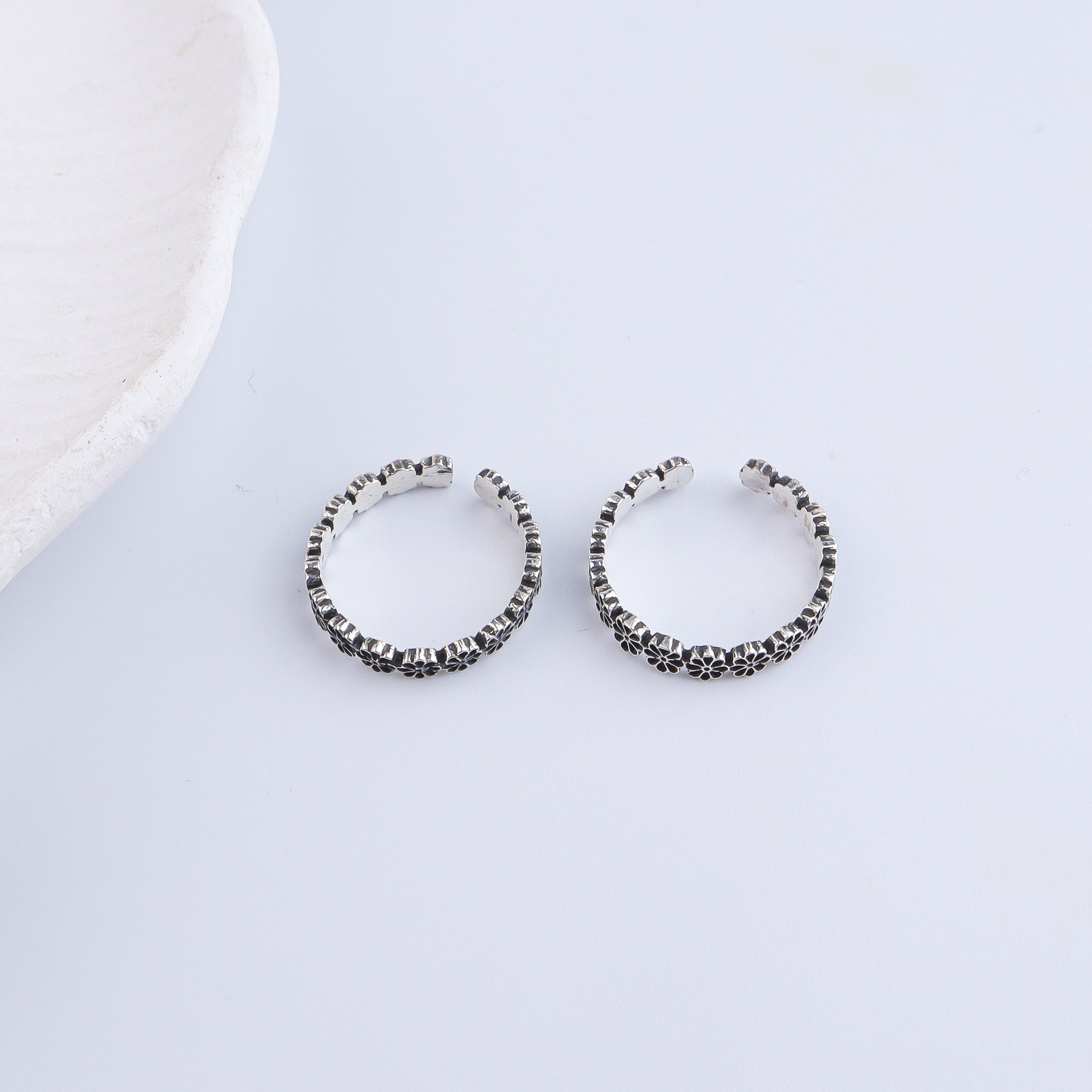 Flower Silver Toe Ring