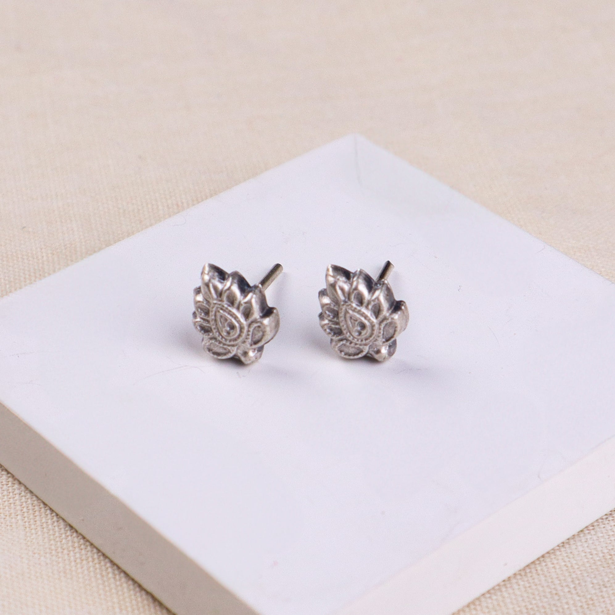 Silver Leafy Petal Stud