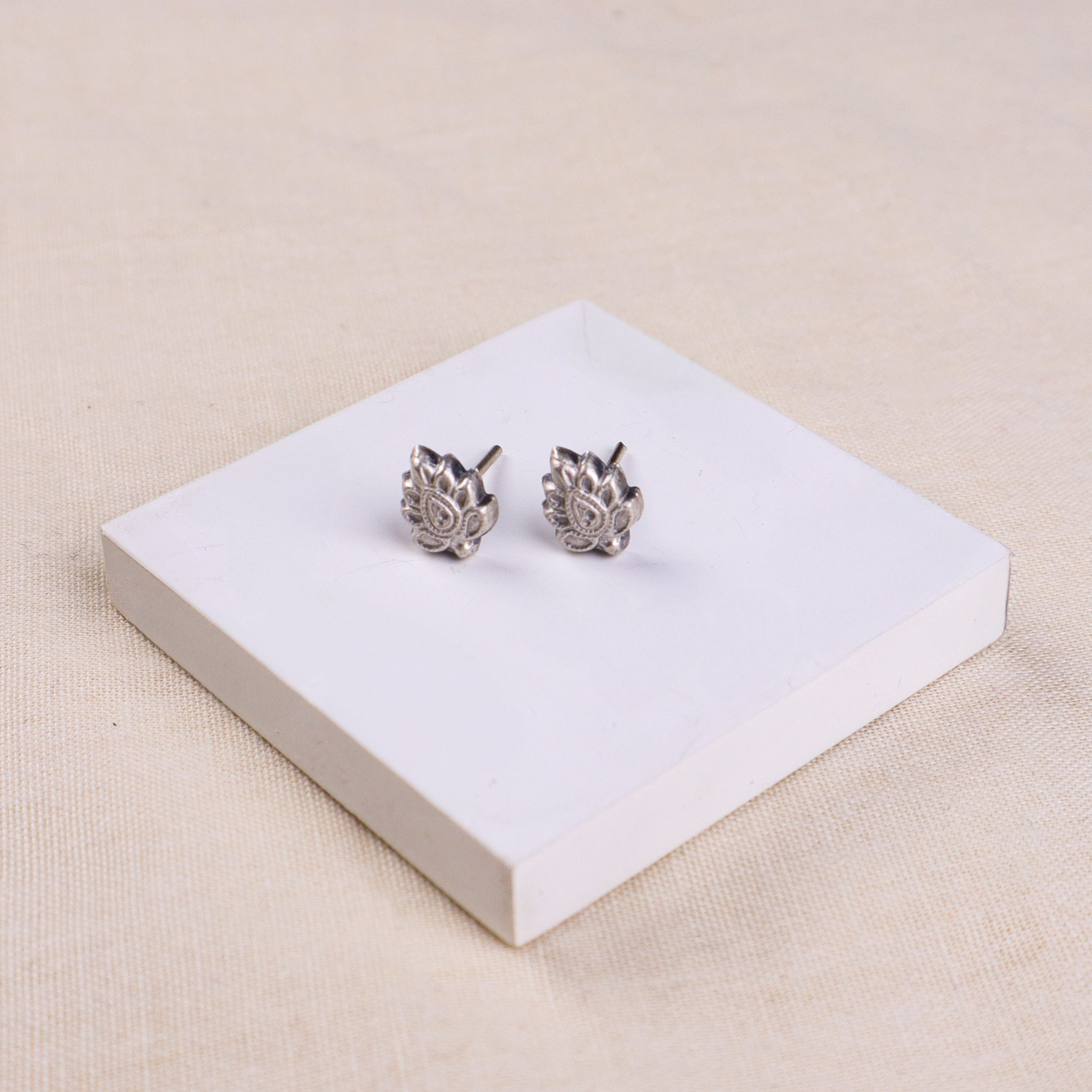 Silver Leafy Petal Stud