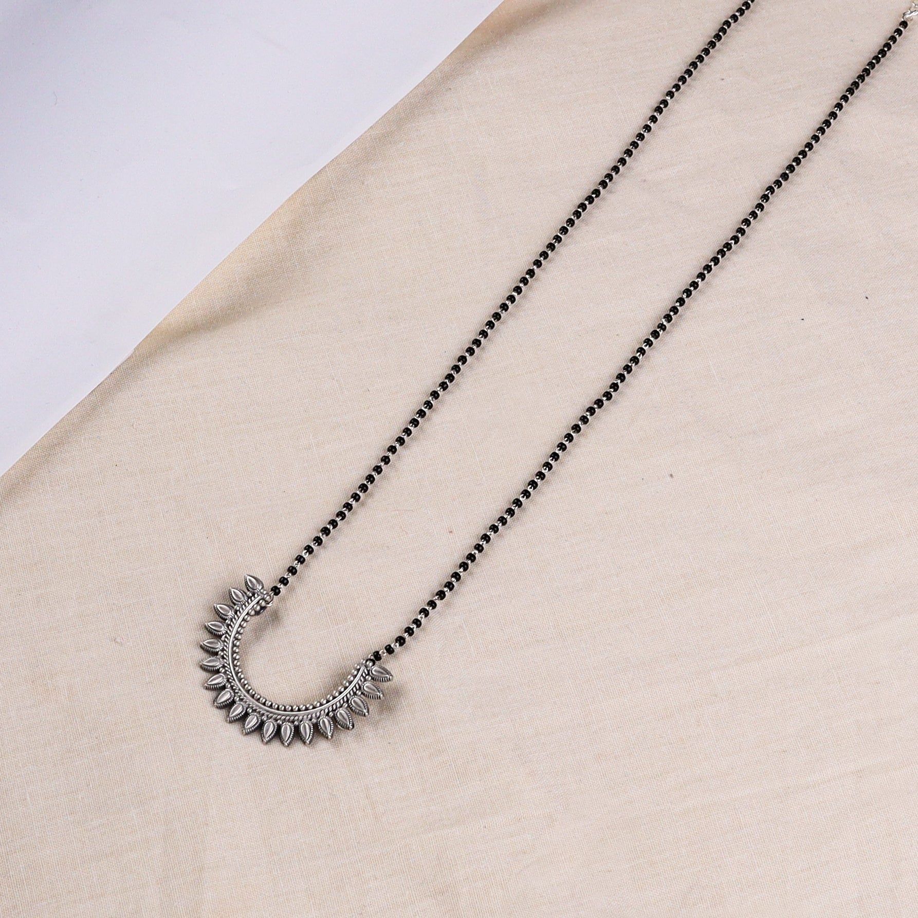Filigree Drop Shape Mangalsutra