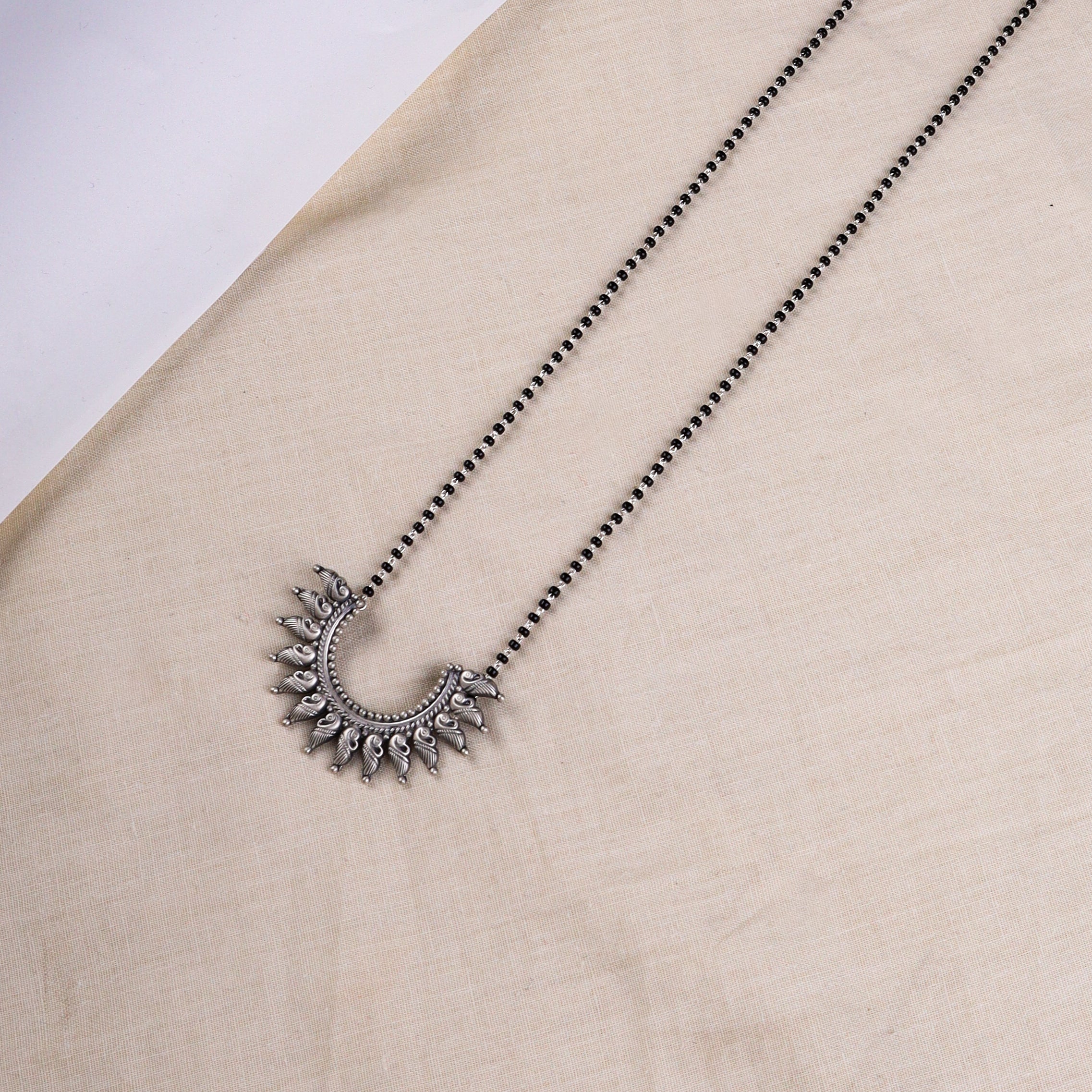 Filigree Peacock Mangalsutra