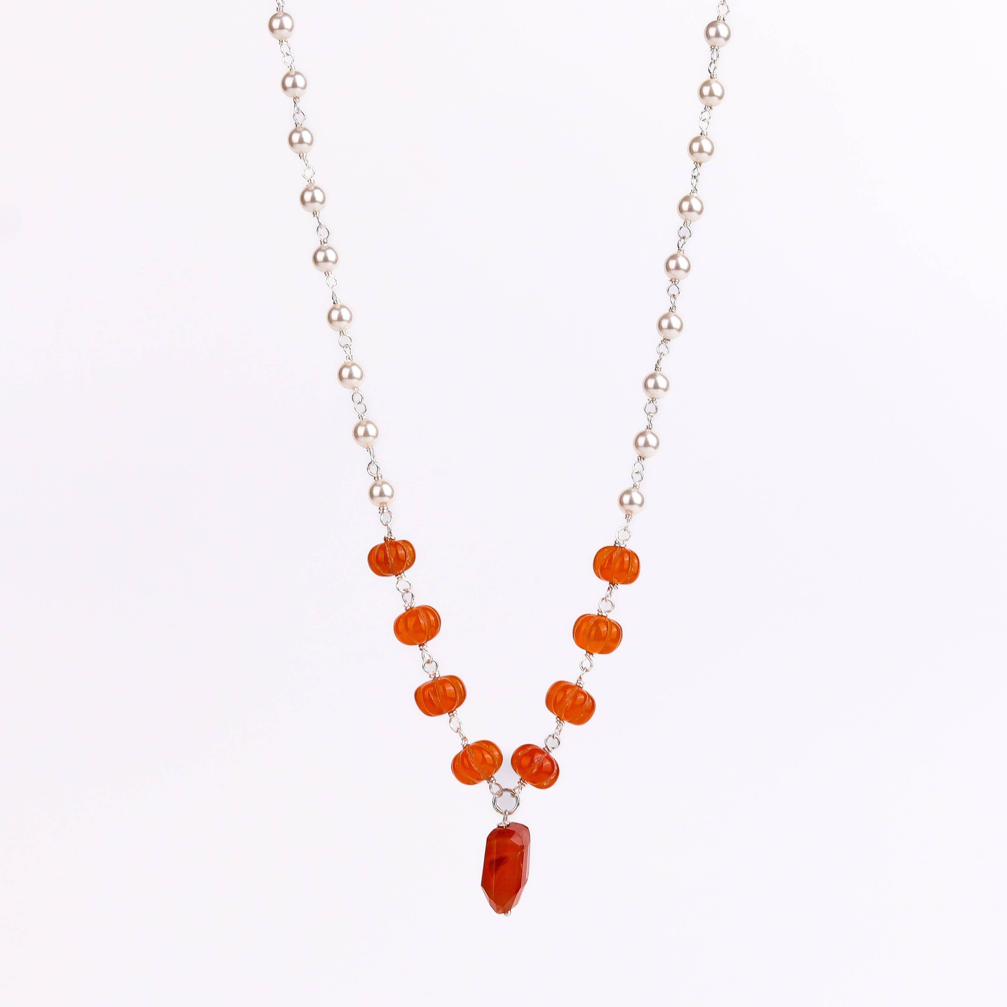 Pearl ganthan necklace with Semipricious stones