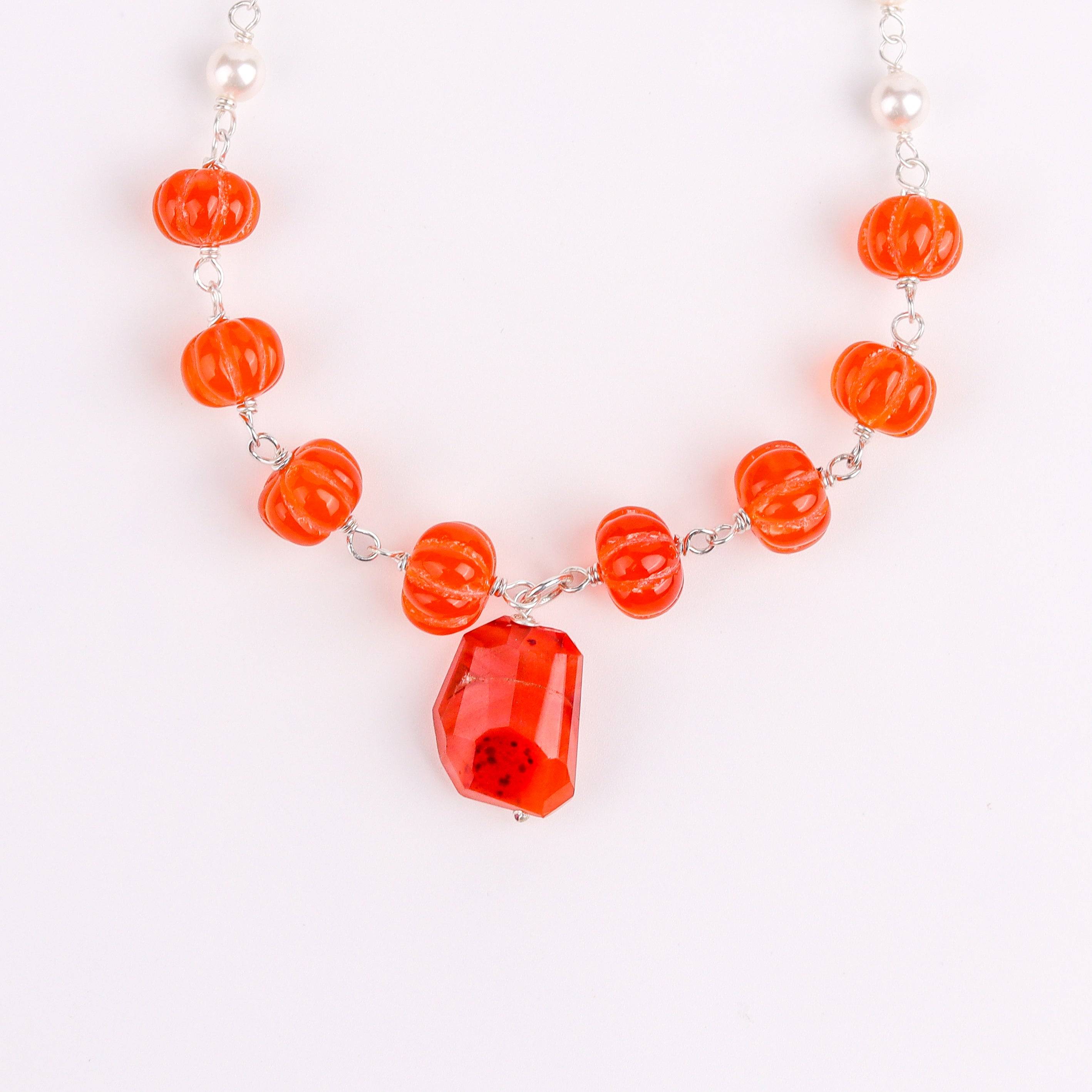 Pearl ganthan necklace with Semipricious stones